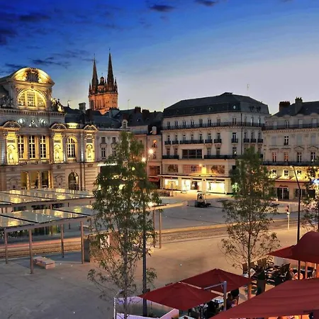 Lysbed - Desjardins Apartment Angers