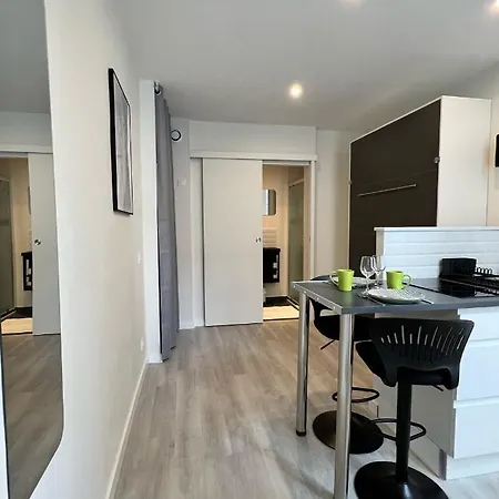 Lysbed - Desjardins Apartamento