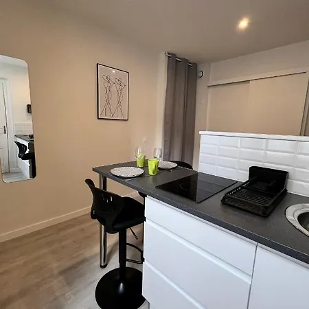 Apartamento Lysbed - Desjardins Angers