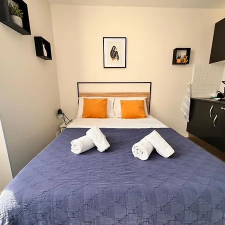 Lysbed - Desjardins Apartment *